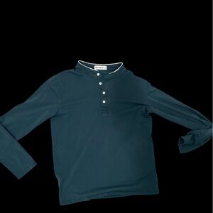 ✨KUYIGO blue and white shirt✨